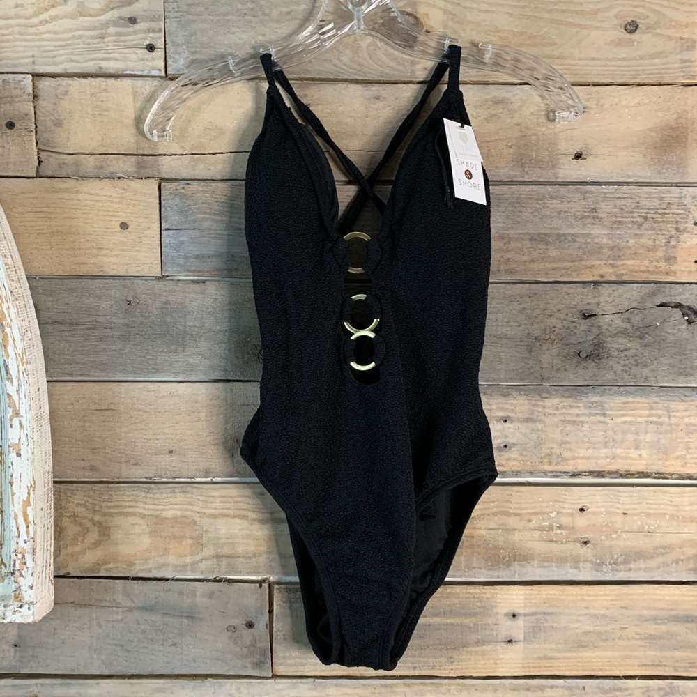 One Piece SwimSuit - Picture 4 of 4